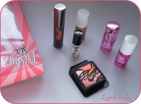 BENEFIT, set Frisky Six.