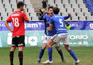 A trancas y barrancas