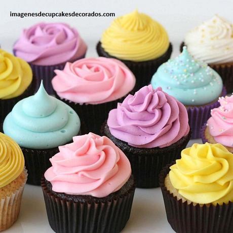 como decorar cupcakes en casa colores