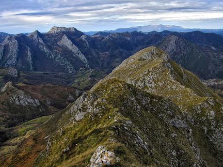 PICO TEYEU DESDE SANTILLAN POR CUENYE MALA Y BEYU PEN