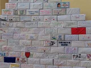 PALOMA Y EL MURO
