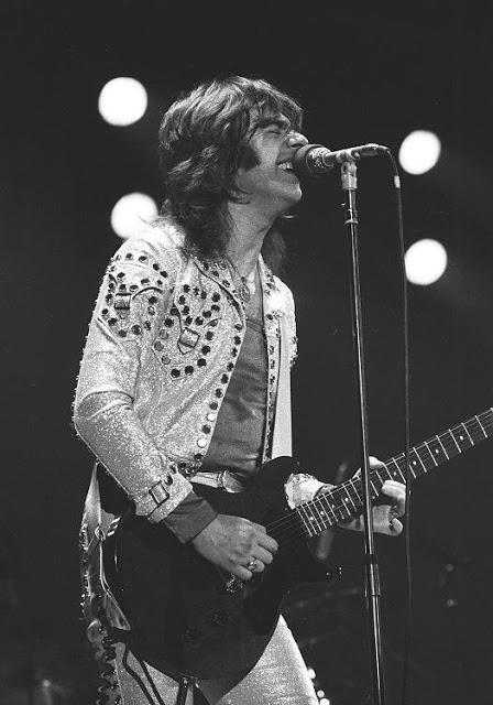 Efemérides del Rock y Heavy Metal: Que pasó un 07 de Febrero