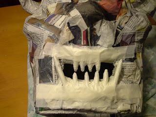 Como hacer cabezudo con papel y cola Como hacer cabezudo con papel y cola