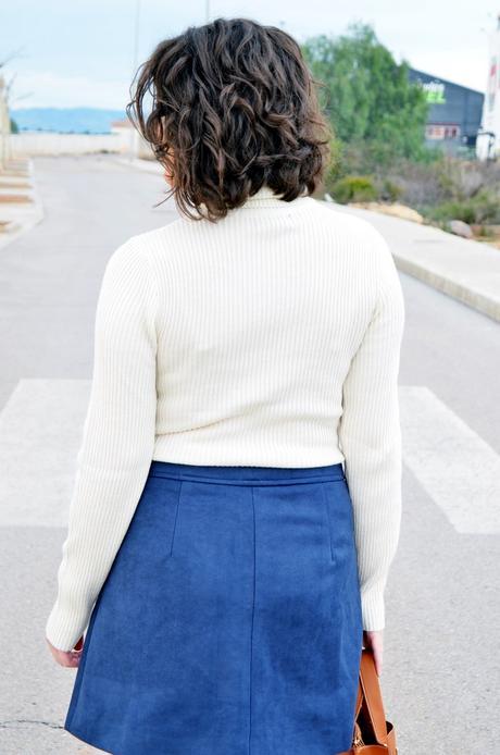 Falda bordada Falda bordada