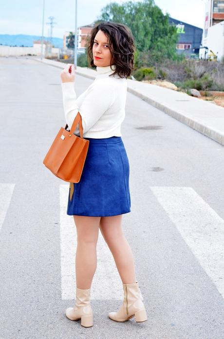 Falda bordada Falda bordada