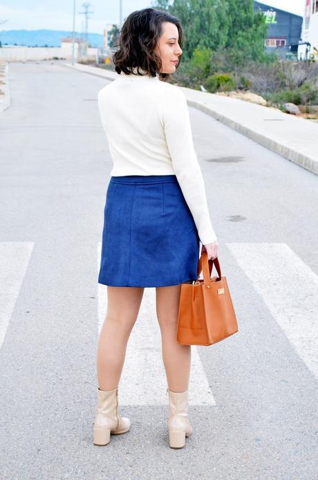 Falda bordada Falda bordada