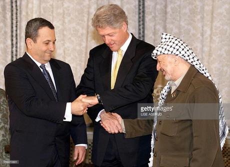 Resultado de imagen de arafat Ehud Barak