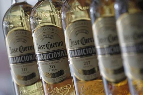 Tequilera José Cuervo afectada por la crisis de México