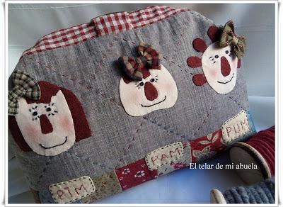 NECESER CON BOQUILLA TUBULAR diseño de Solopatchwork-Sonia