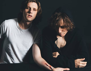 Foxygen - On Lankershim (2017)