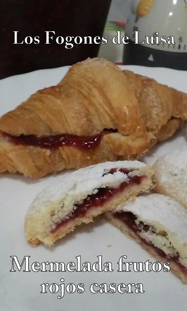 GALLETAS DE MANTEQUILLA ESPECIADAS CON Y SIN RELLENO DE MERMELADAS CASERAS