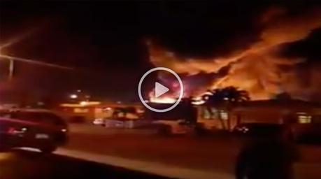 Voraz incendio en Hialeah deja al menos a 15 personas evacuadas
