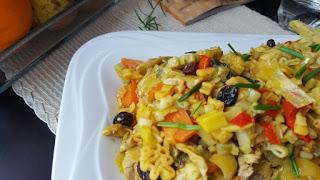 Salteado de verduras con uvas pasas