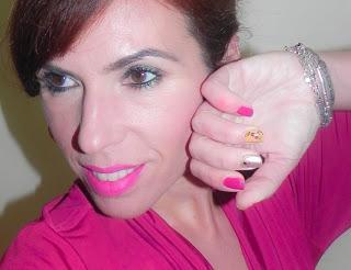 Magenta y camel (Maquillaje, manicura y moda)