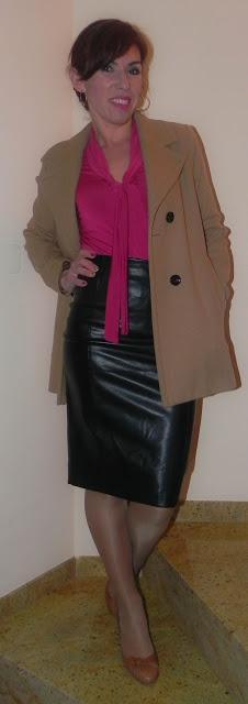 Magenta y camel (Maquillaje, manicura y moda)