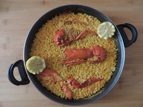 ARROZ SECO CON BOGAVANTE