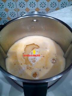 BIZCOCHO CON SOBRES DE FLAN DE MI AMIGA CAROL EN OLLA GM F