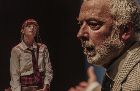 La flaqueza del BOLCHEVIQUE. [TEATRO] Sentimientos inconfesables.