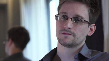 Según la cadena NBC, Rusia baraja la posibilidad de devolver a Snowden a EE.UU Según la cadena NBC, Rusia baraja la posibilidad de devolver a Snowden a EE.UU