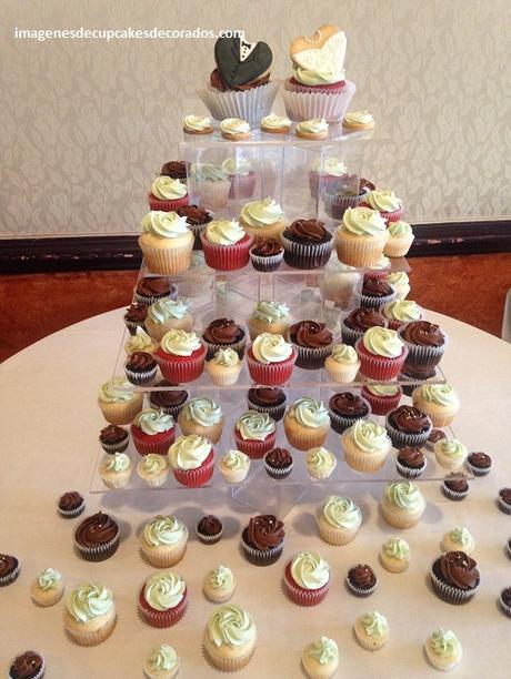 mini cupcakes decorados matrimonio