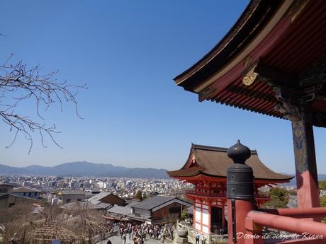 Viaje a Japón. Día 6. Tokyo-Kyoto: Kiyomizu-dera, calle de la tetera, Sanjusangen-do, Higashi Hongan-ji, Nishi Hongan-ji, Pantocho y Gion