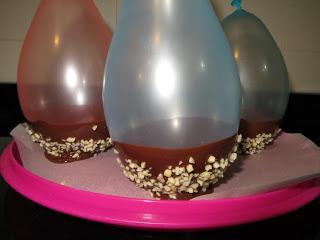 CUENCOS DE CHOCOLATE CON MOUSSE DE CREMA DE CACAO