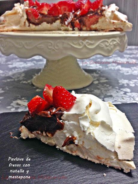 Pavlova de fresas con Nutella y Mascarpone