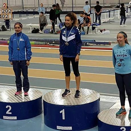 Carolina Robles, record de Andalucía 1.500 ml Femenino P.C.