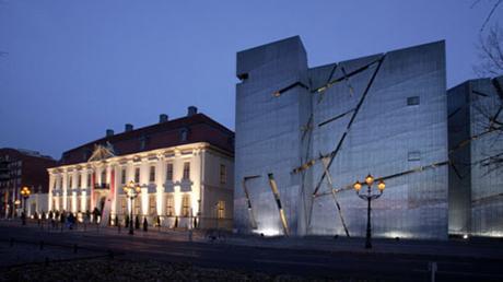 MUSEO JUDÍO EN BERLÍN, DE DANIEL LIBESKIND