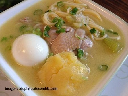 imagenes de platos de sopa gallina