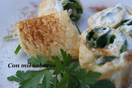 ROLLITOS DE TORTILLA CON ESPINACAS Y QUESO