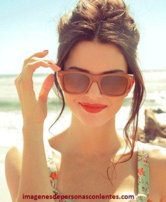 imagenes de modelos con lentes mujer imagenes de modelos con lentes mujer