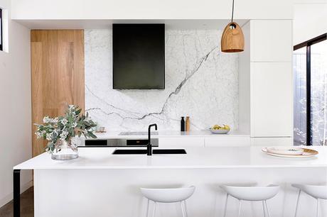 Casa contemporánea y lista de la compra Casa contemporánea y lista de la compra
