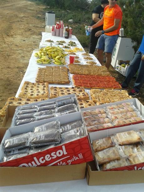 Qué comer y qué no comer en el avituallamiento de una marcha ciclista