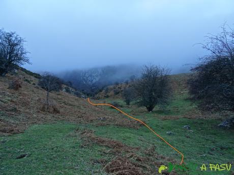 Bajando por el Valle de Piegüé