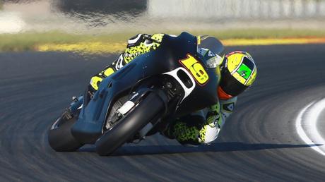 Viñales logra el mejor crono en el segundo día de test en Phillip Island