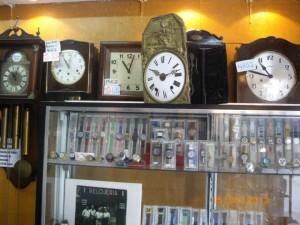 RELOJERÍA ALEJANDRO  QUERAL,FUNDADA EN 1890,CARRER DE SANT ELÍAS 16, A LA BARCELONA D' ABANS, D' AVUI I DE SEMPRE...16-02-2017...!!!