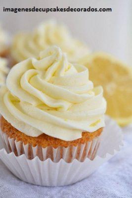 crema de mantequilla para cupcakes vainilla