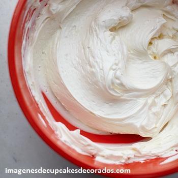 crema de mantequilla para cupcakes preparacion