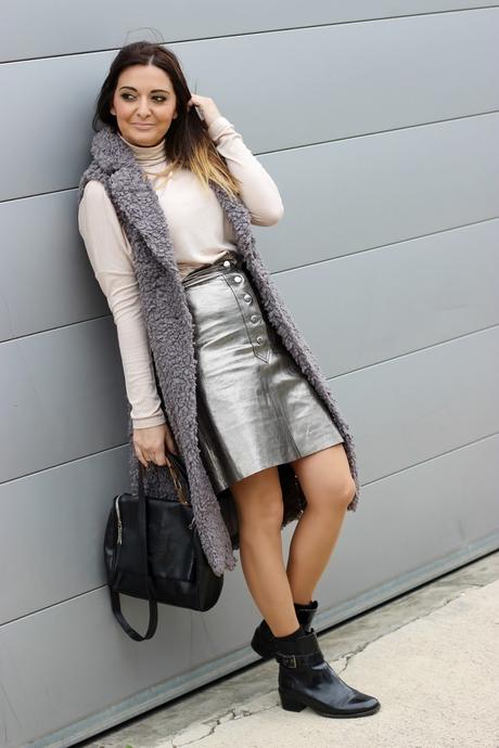 Como combinar una falda metálica