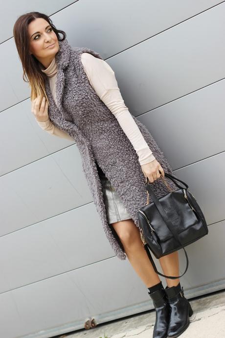 Como combinar una falda metálica