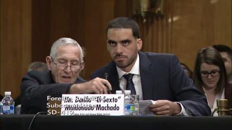 Artista cubano El Sexto declara ante un comité del Senado de los EEUU