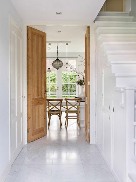 Apto Blanco y con Madera, Rustico y Minimalista