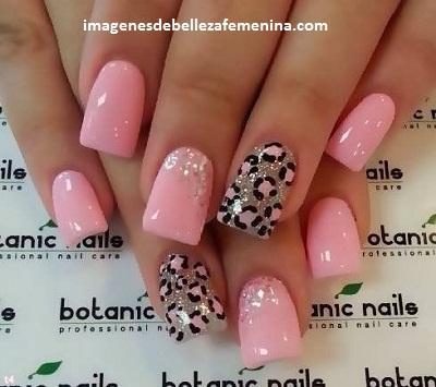 Cuatro imagenes de lo ultimo en uñas decoradas para mujeres - Paperblog