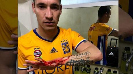 Aficiones de Veracruz y Tigres terminaron a golpes Aficiones de Veracruz y Tigres terminaron a golpes