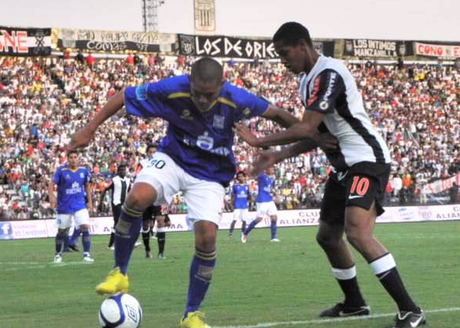 19 de Febrero en ALinza Lima [Andre Carrillo]