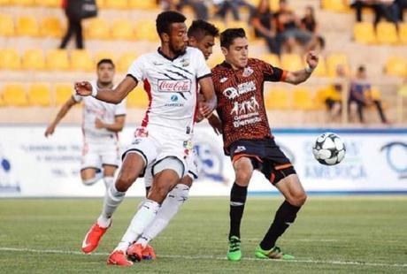 Lobos BUAP 3-1 Alebrijes de Oaxaca en J9 de Ascenso MX Lobos BUAP 3-1 Alebrijes de Oaxaca en J9 de Ascenso MX