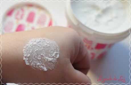 BOMB COSMETICS, exfoliante corporal Vanilla Frosting.