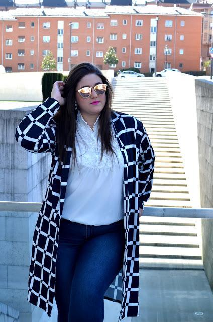 Outfit of the Day ~ Cuadros & Gafas rosas ~ Plus size Girl