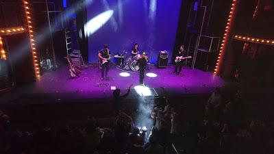 Descubriendo a U2 con Rock en Familia (2017) Teatro Rialto. Madrid